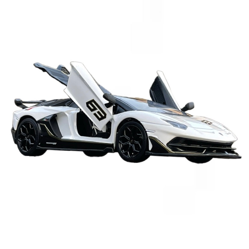 Lamborghini Aventador SVJ Escala 1.24