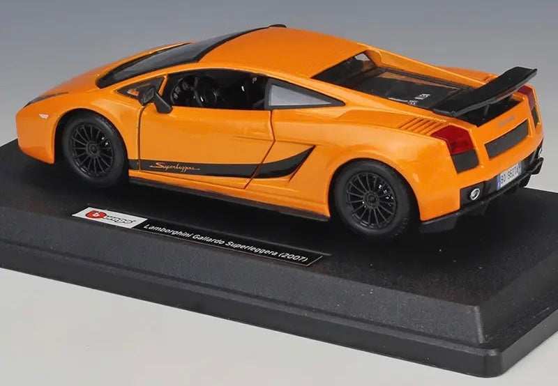 Lamborghinis Edicion Especial BURAGO Escala 1.24