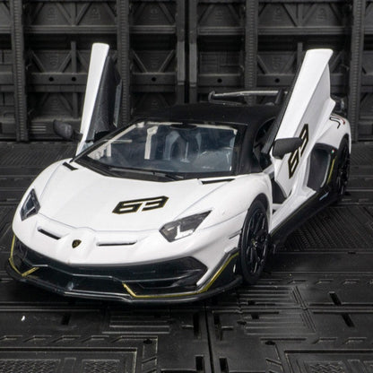 Lamborghini Aventador SVJ Escala 1.24